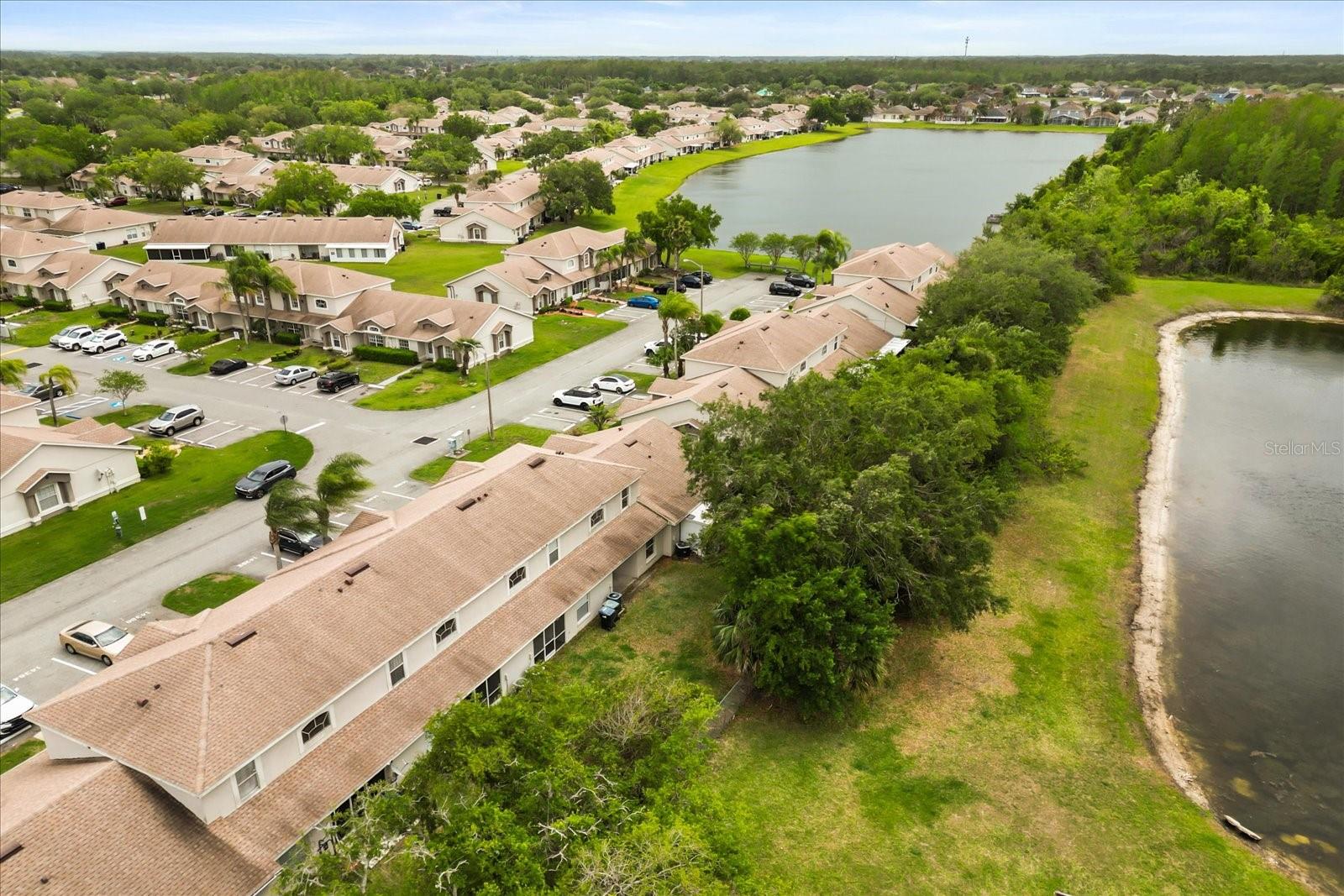 Listing photo id 31 for 14396 Island Cove Drive