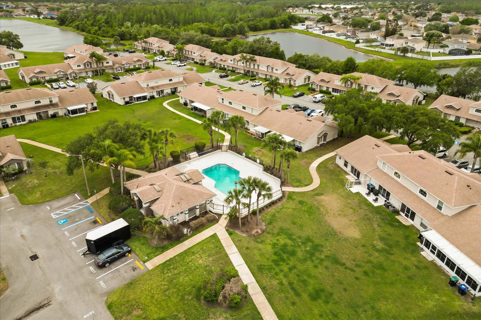 Listing photo id 33 for 14396 Island Cove Drive