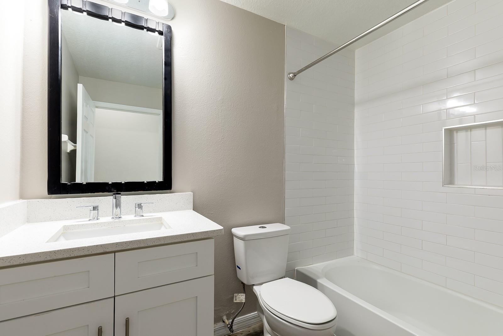 Image 16 of 31 For 1637 Lakewood Avenue