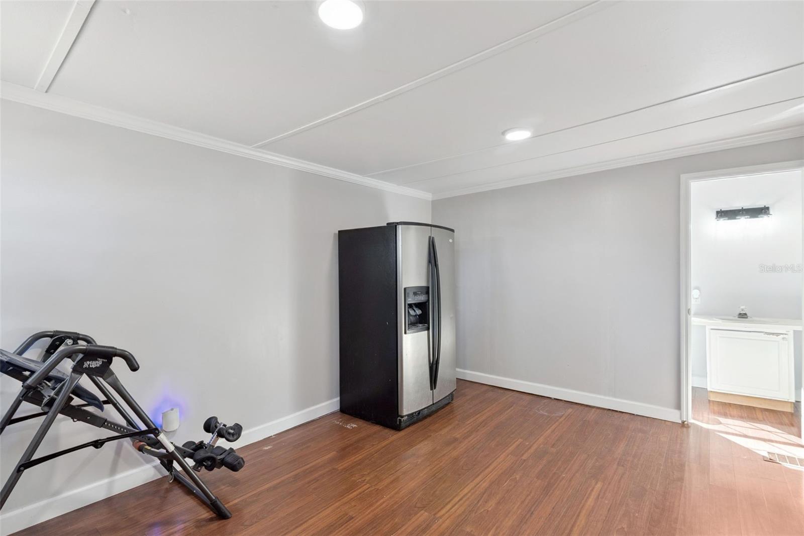 Image 17 of 22 For 14655 Liberty Street