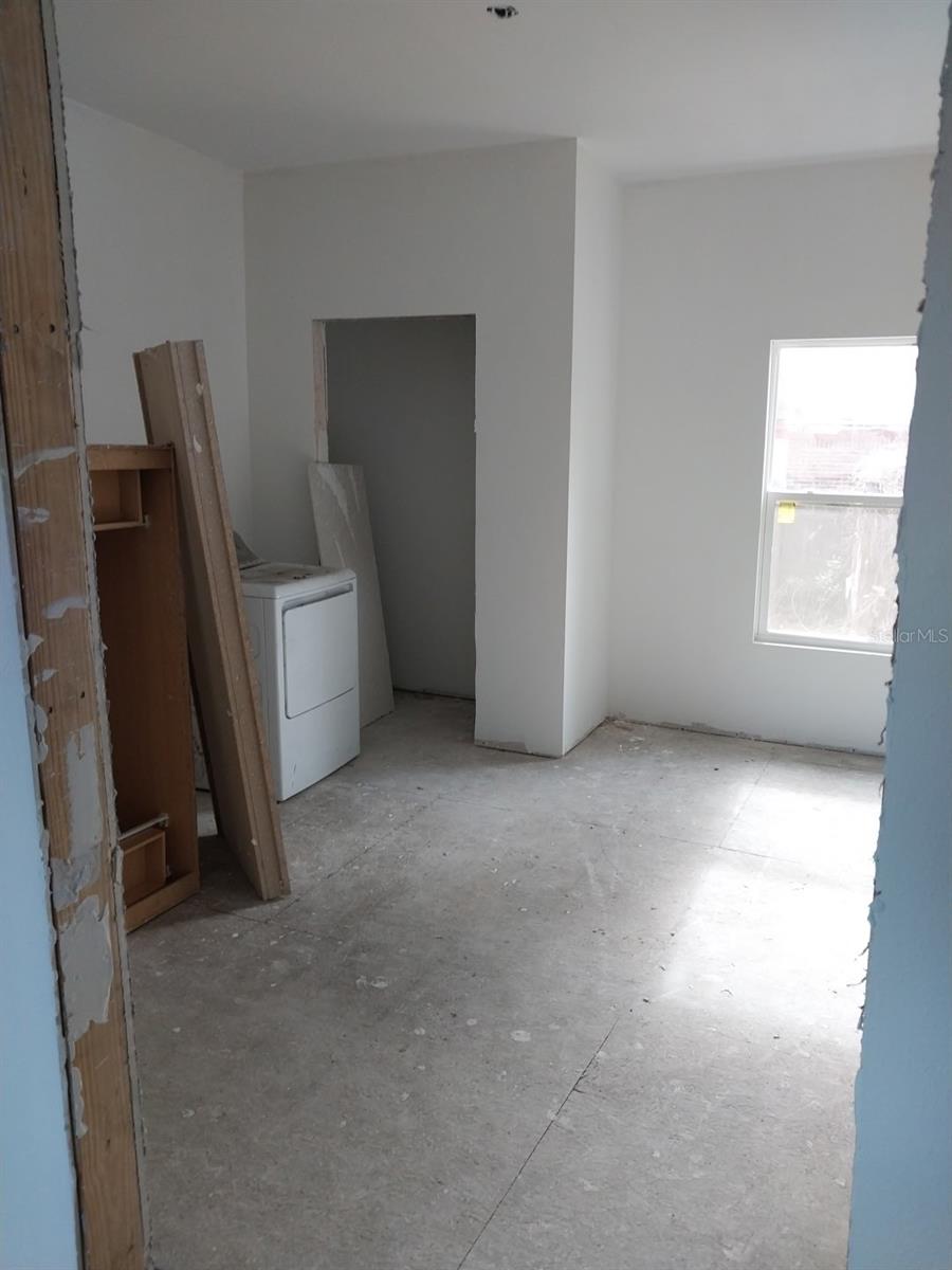 Image 7 of 10 For 2859 Orange Street