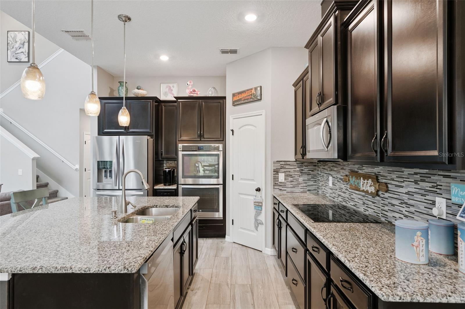 Image 17 of 74 For 9256 Grand Island Way