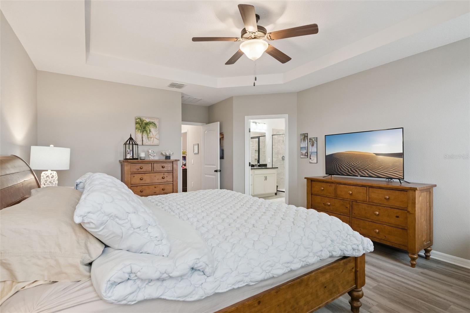 Image 24 of 74 For 9256 Grand Island Way