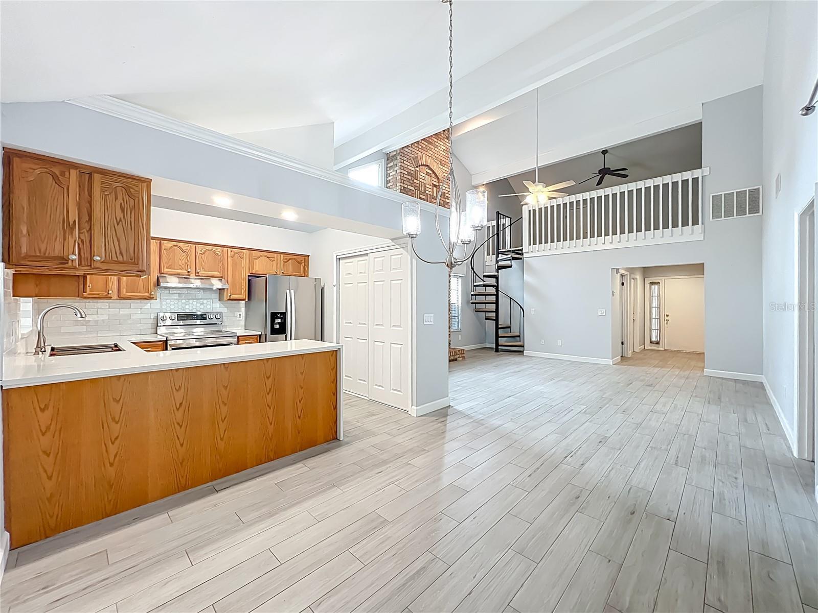 Image 10 of 30 For 2966 Golden View Lane