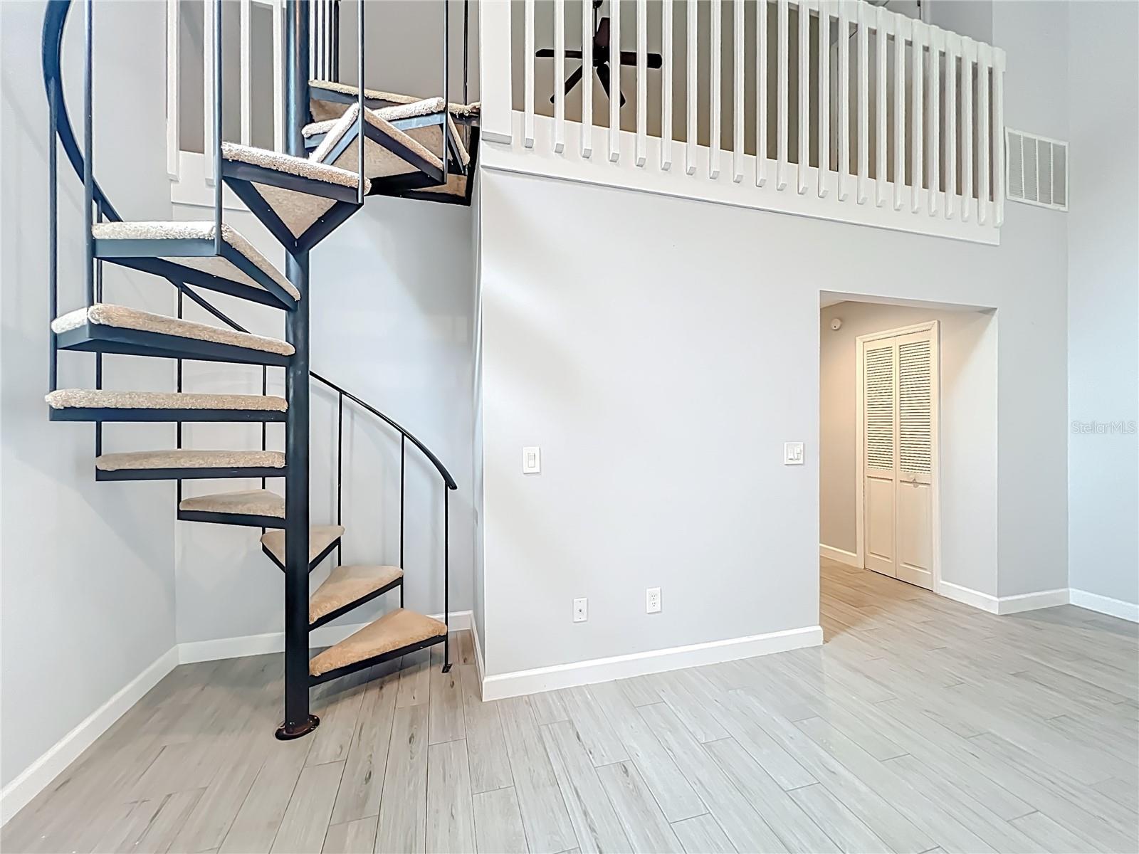 Image 15 of 30 For 2966 Golden View Lane