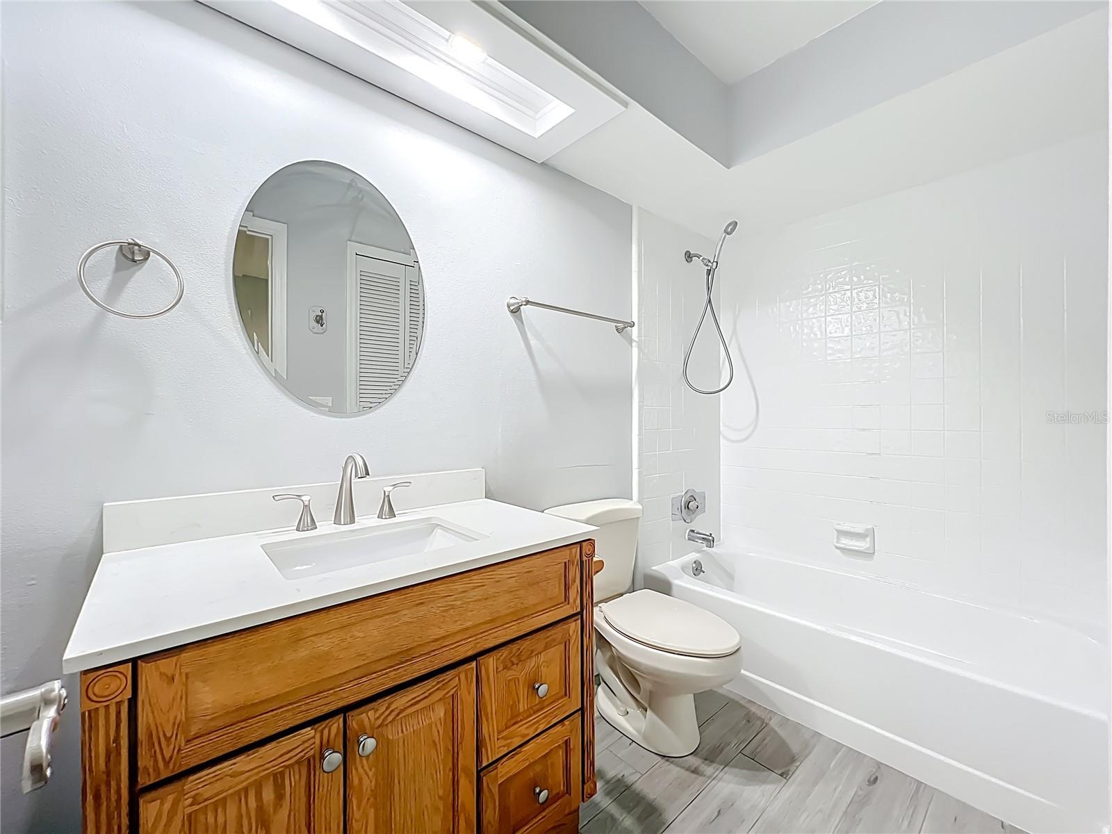 Image 18 of 30 For 2966 Golden View Lane