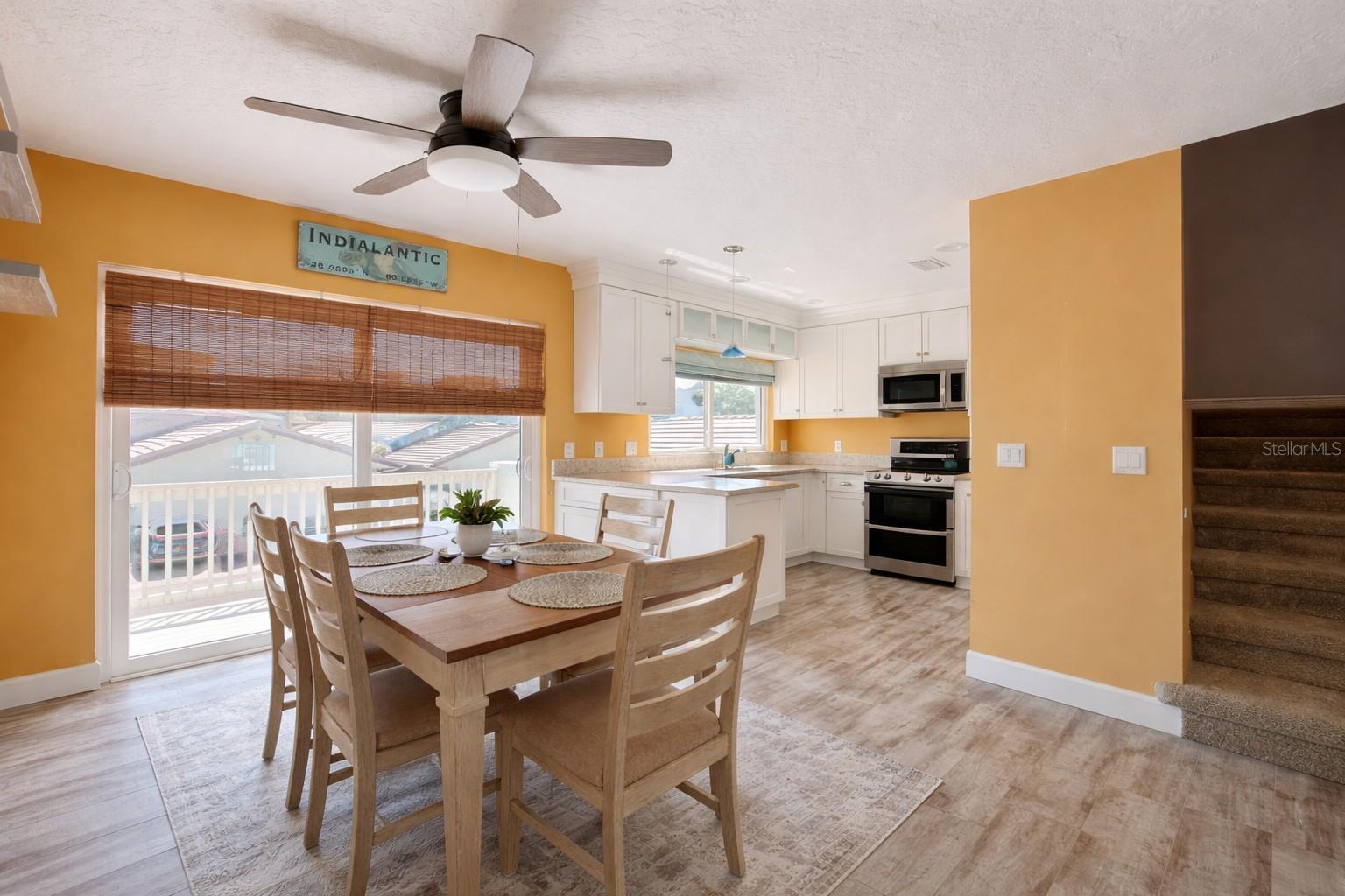 Image 12 of 25 For 1244 Beachside