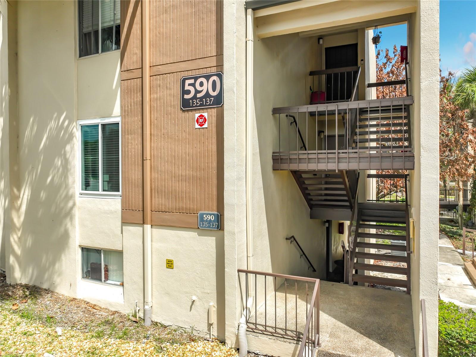 Image 2 of 40 For 590 Orange Drive 136