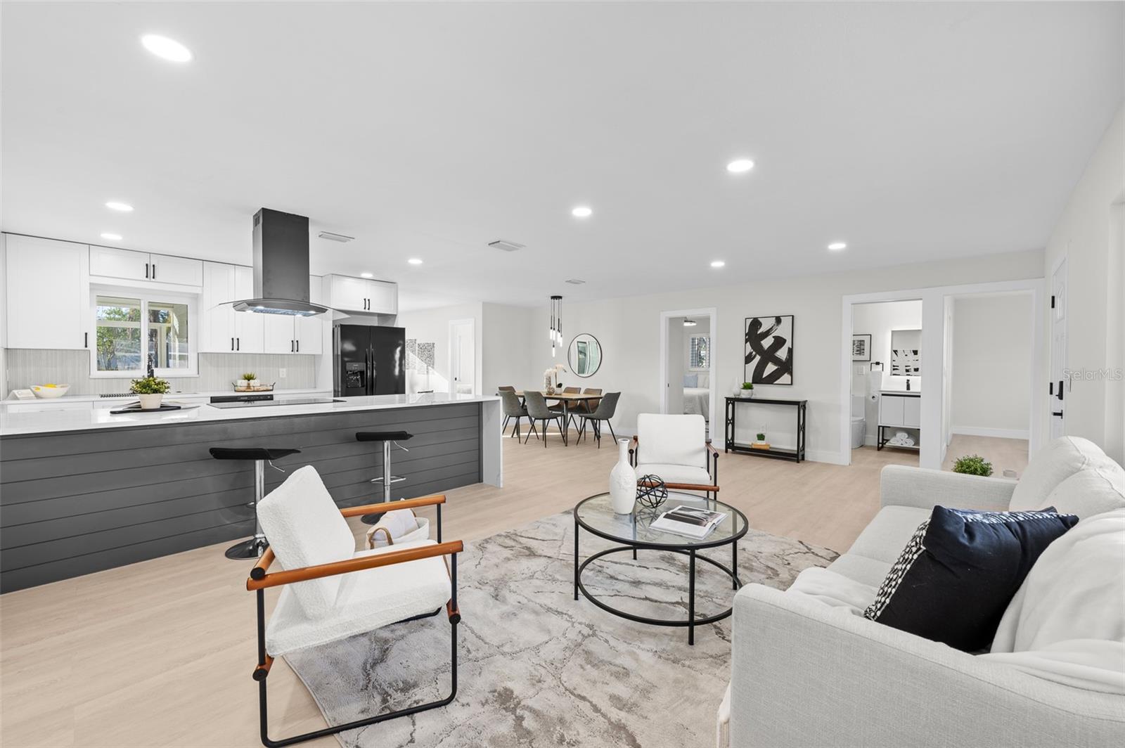 Details for 105 12th Street Sw, RUSKIN, FL 33570