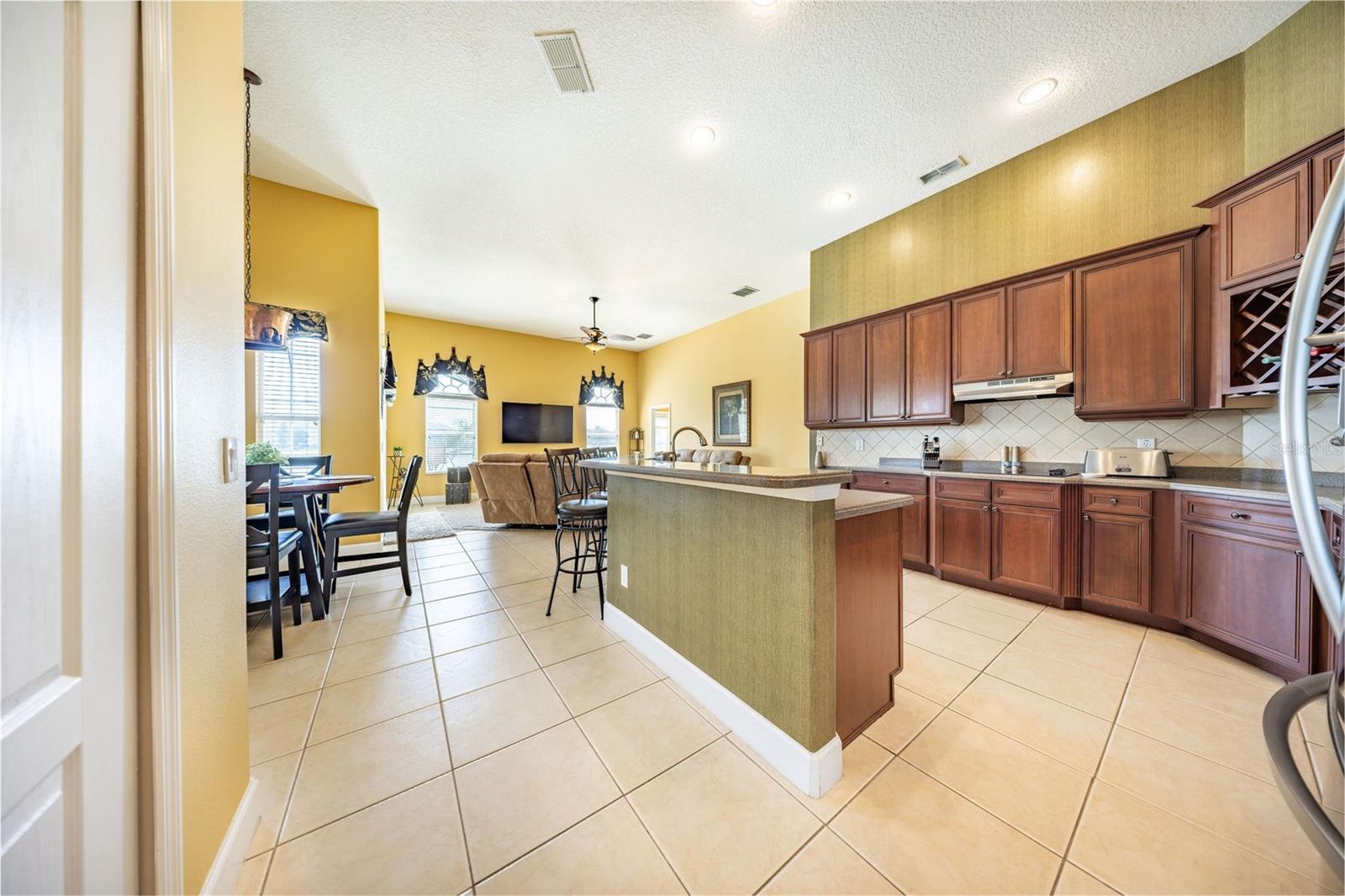 Image 17 of 75 For 5113 Hawks Hammock Way