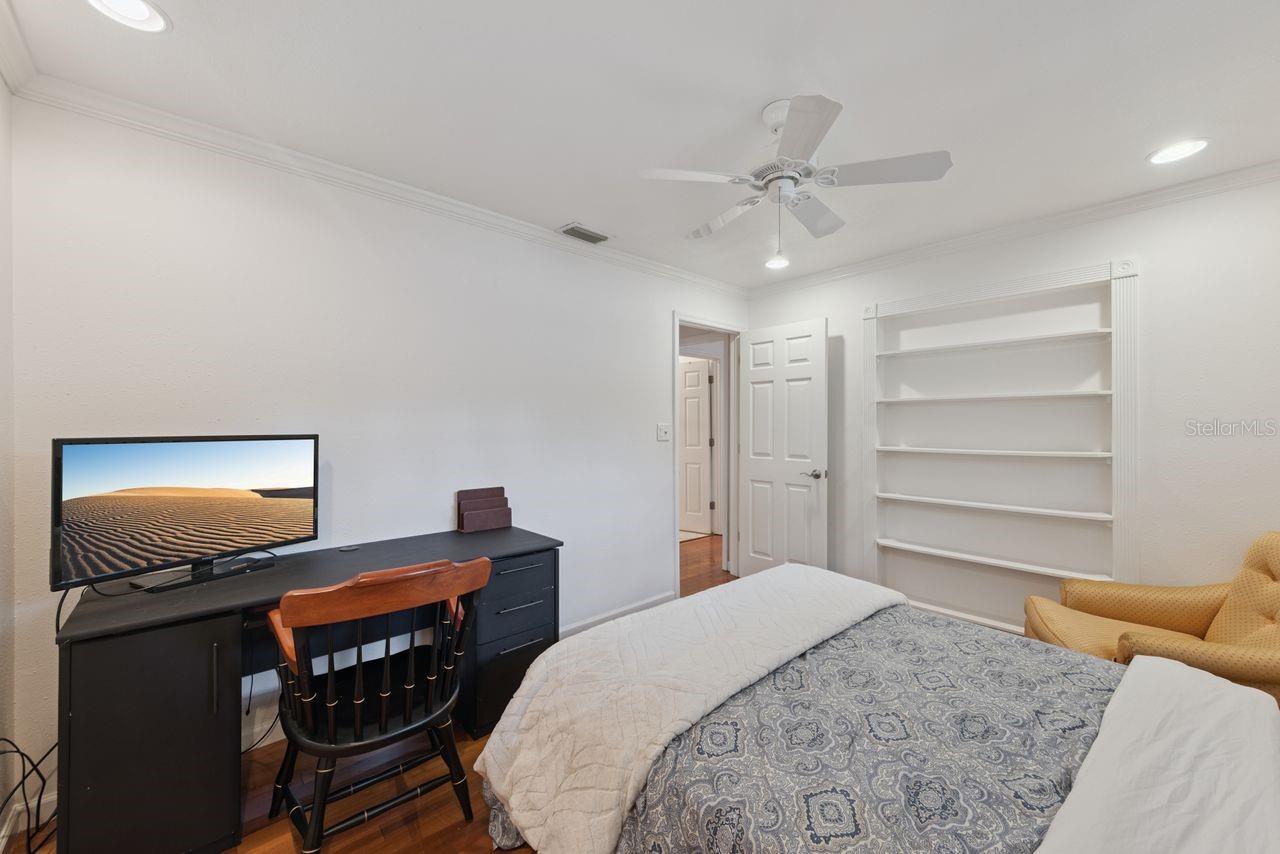 Image 14 of 24 For 3012 Leslie Drive