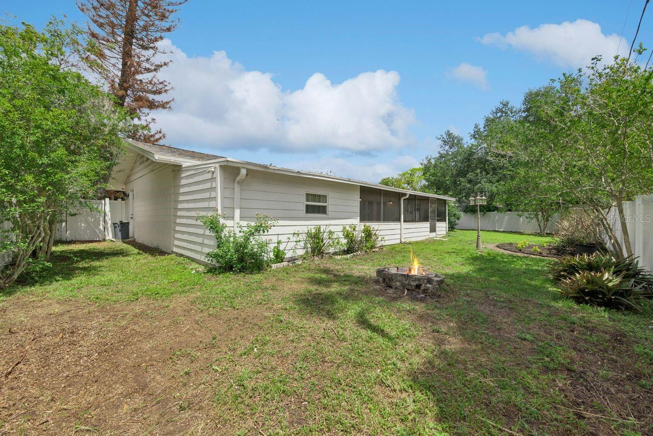 Image 19 of 24 For 3012 Leslie Drive