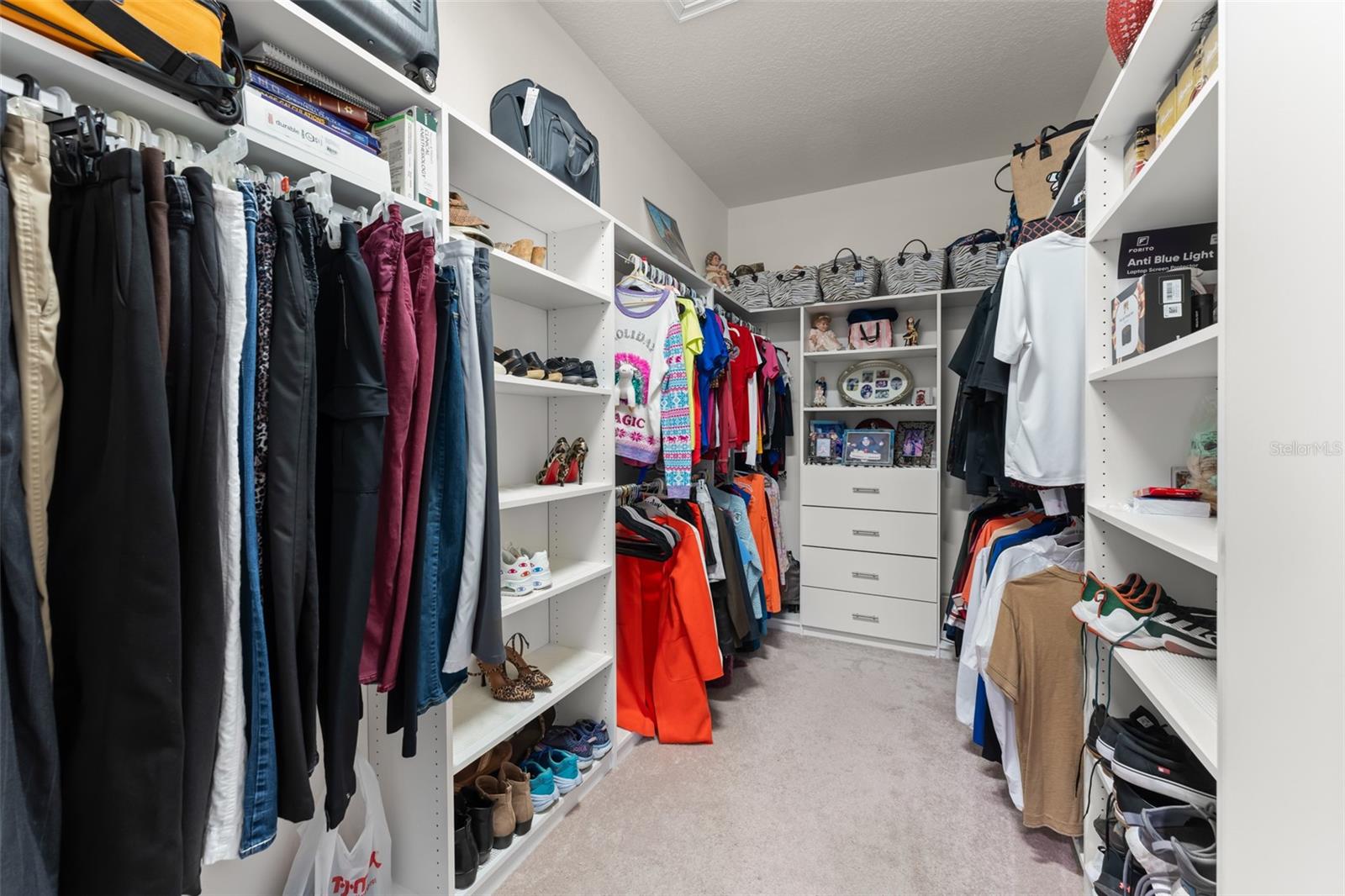 Image 14 of 35 For 9913 Winnington Street