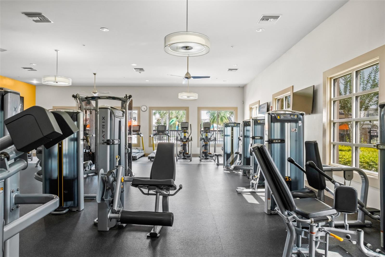 Image 32 of 35 For 9913 Winnington Street