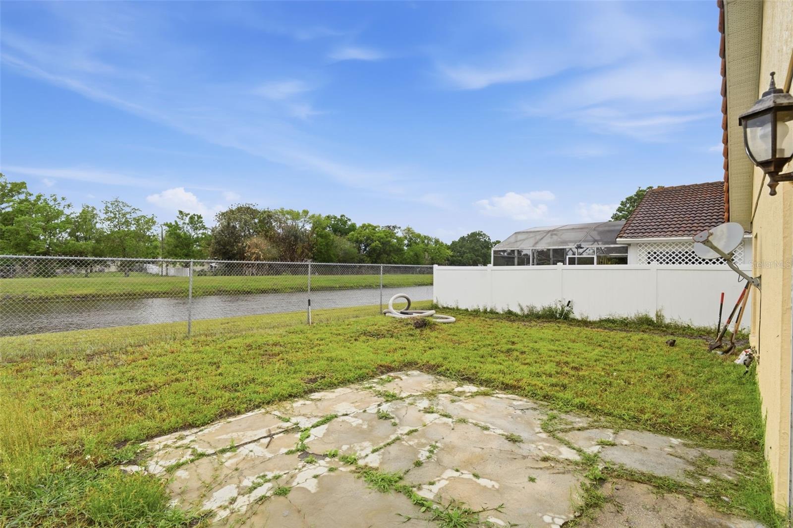 Image 28 of 34 For 38 Vanna Court