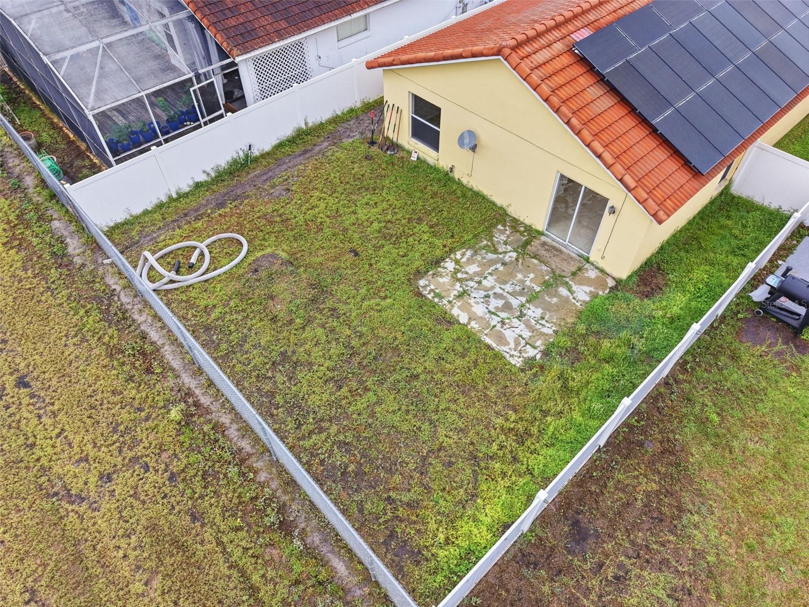 Image 31 of 34 For 38 Vanna Court