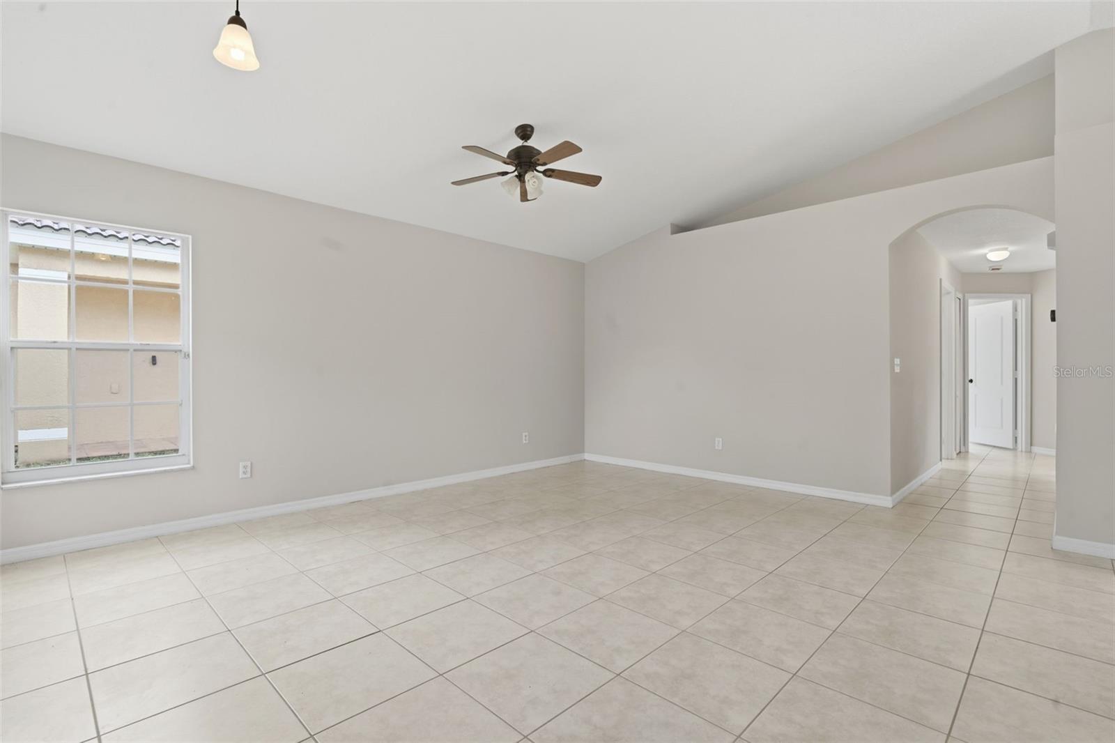 Image 5 of 34 For 38 Vanna Court