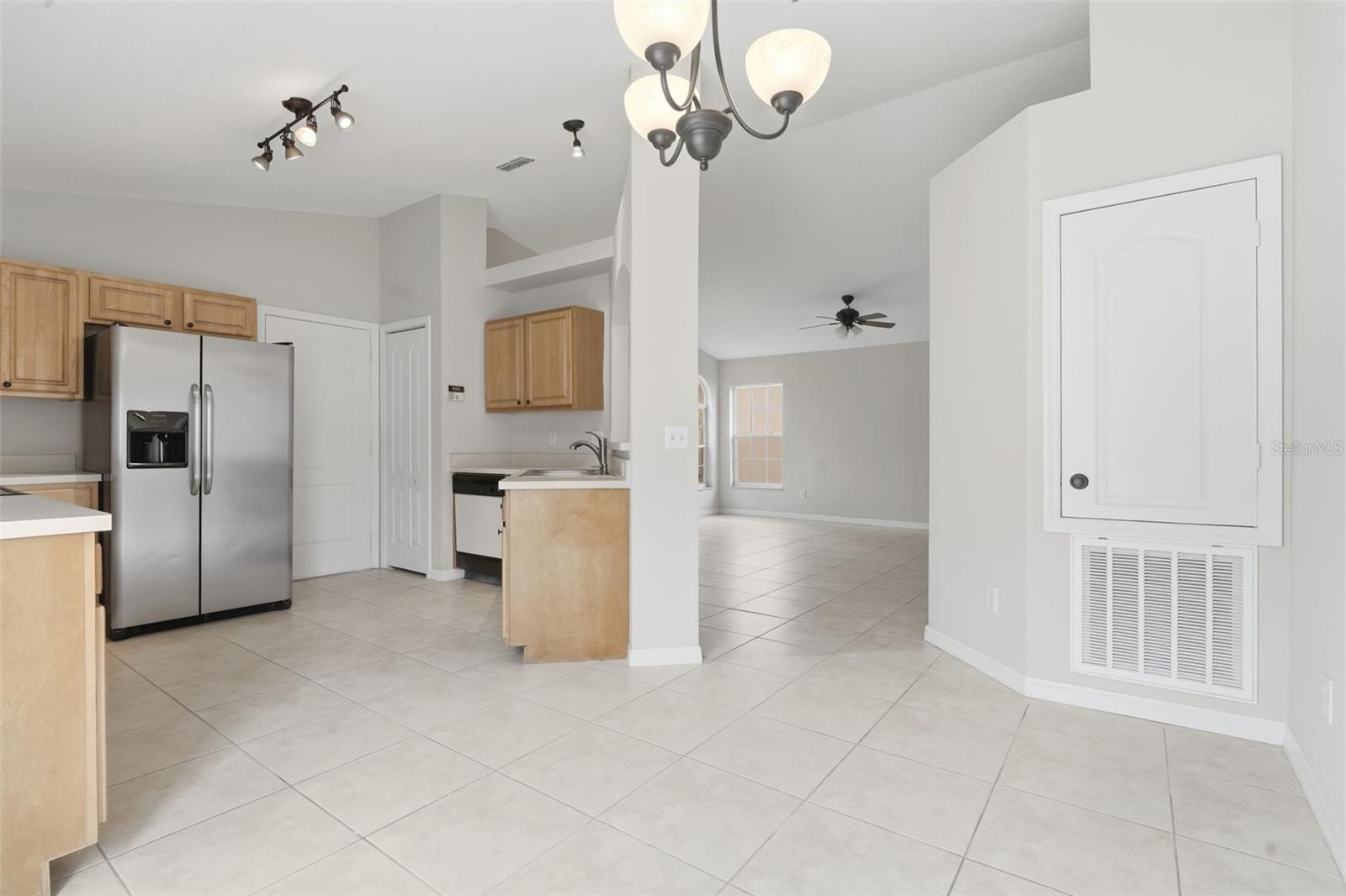 Image 9 of 34 For 38 Vanna Court