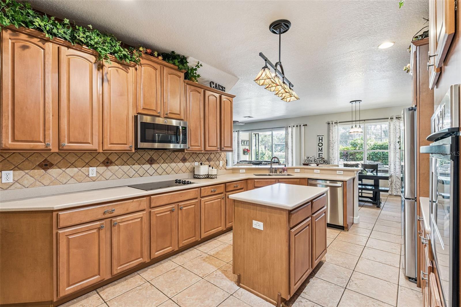 Image 19 of 53 For 3304 Beazer Drive