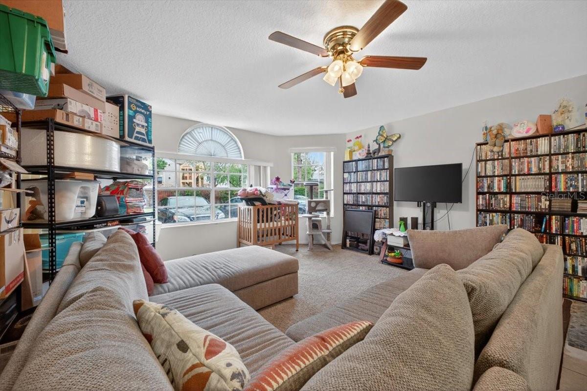 Image 17 of 23 For 8712 Rain Forest Place B