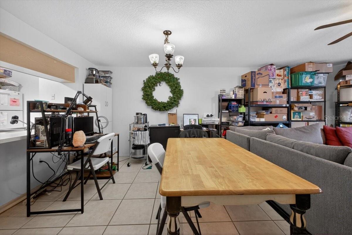 Image 18 of 23 For 8712 Rain Forest Place B