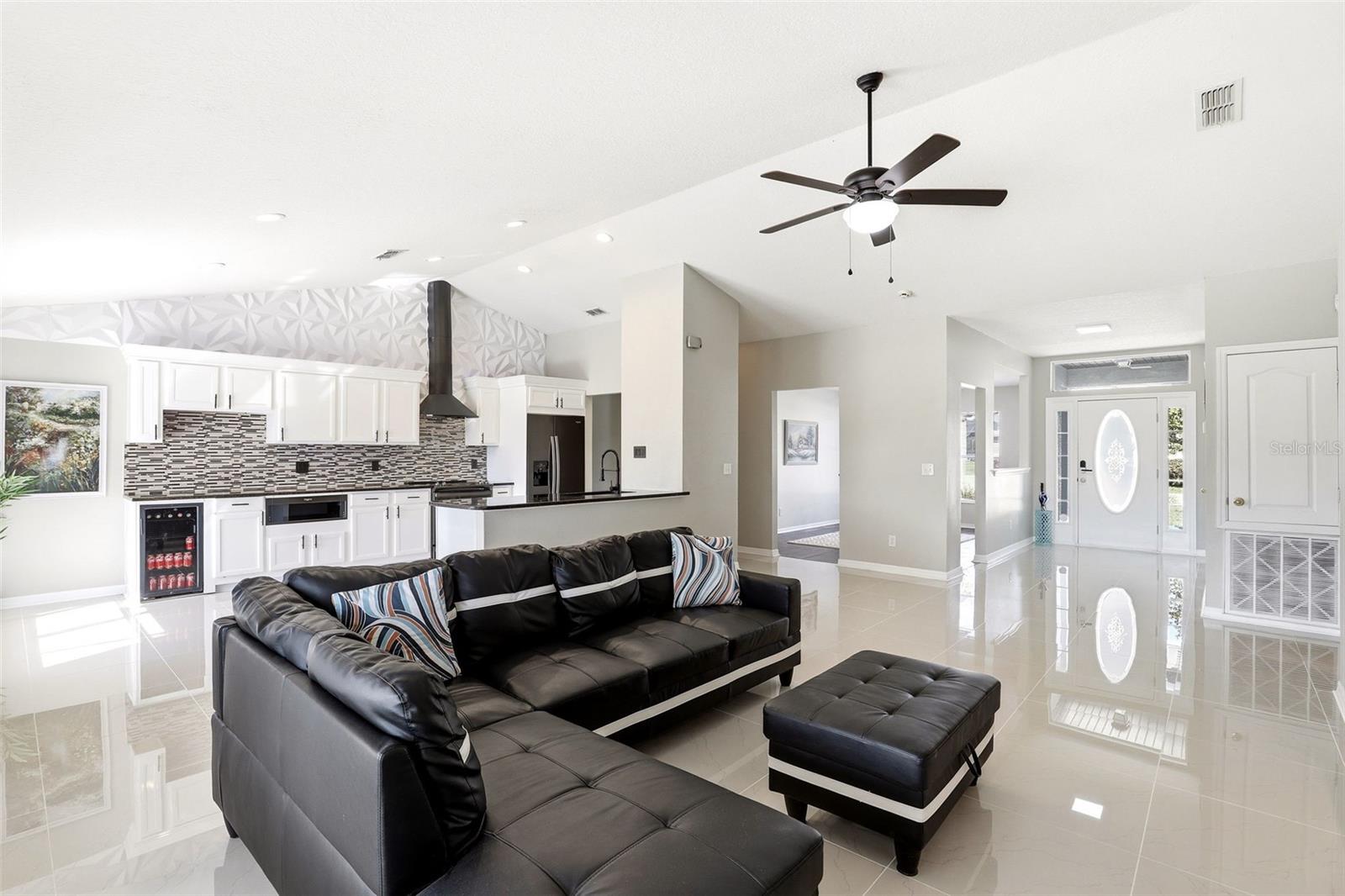 Image 11 of 40 For 36725 Oconee Avenue 36725