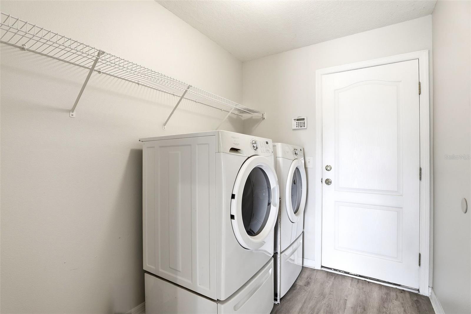 Image 29 of 40 For 36725 Oconee Avenue 36725