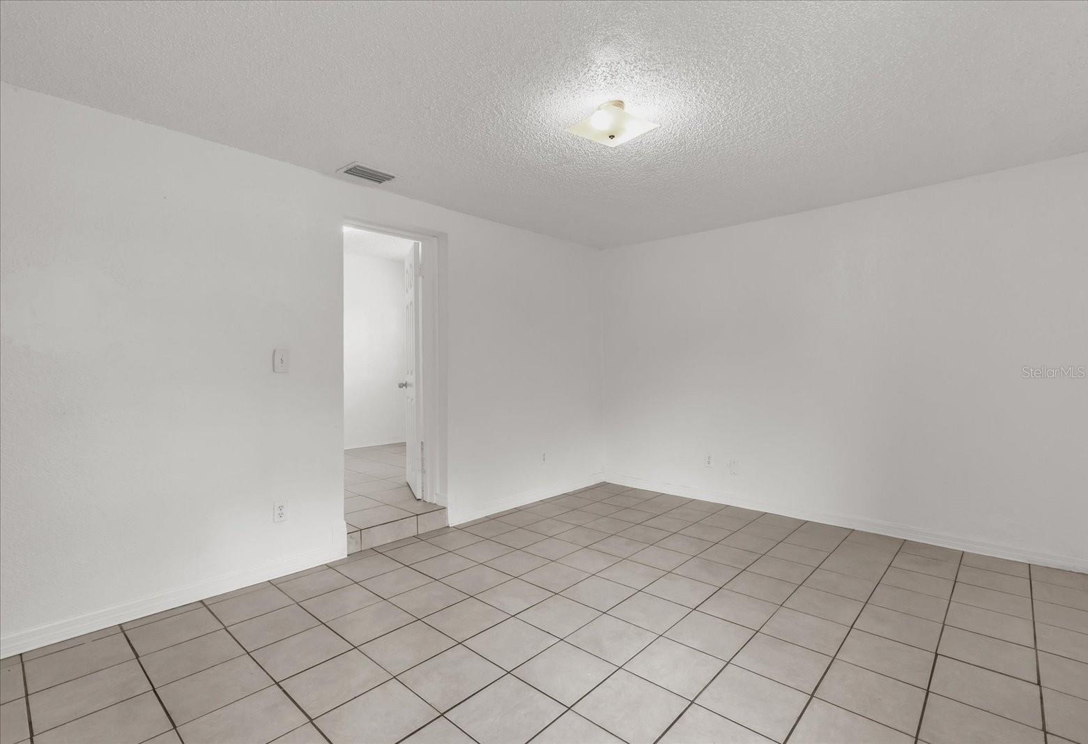 Image 18 of 25 For 7301 Cassino Avenue