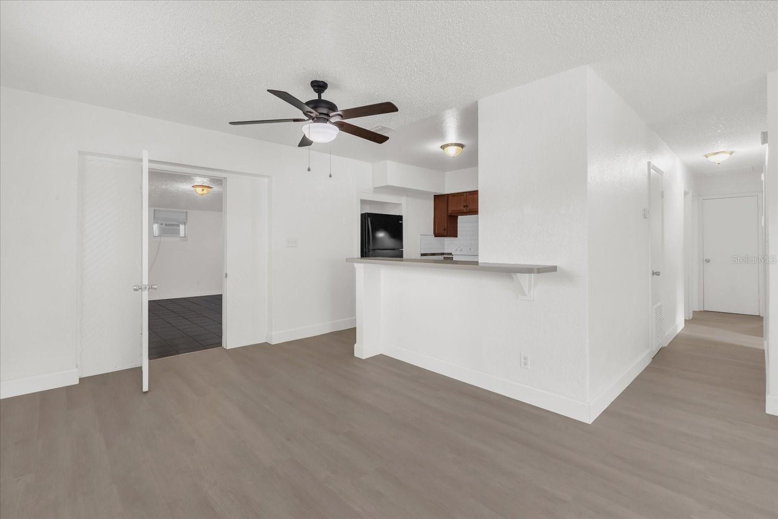 Image 8 of 25 For 7301 Cassino Avenue