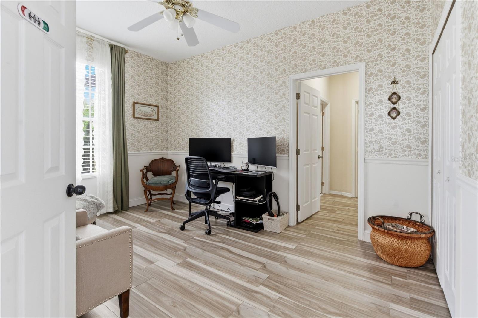 Image 12 of 51 For 4529 Caesar Avenue