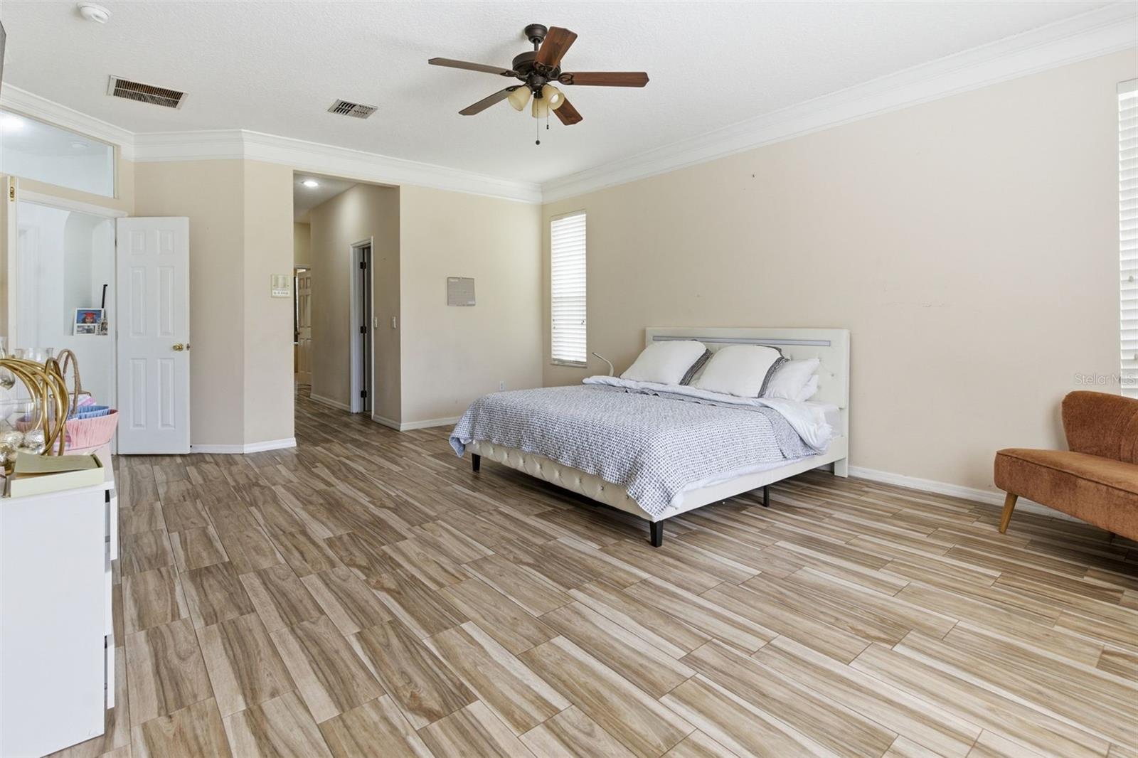 Image 14 of 51 For 4529 Caesar Avenue