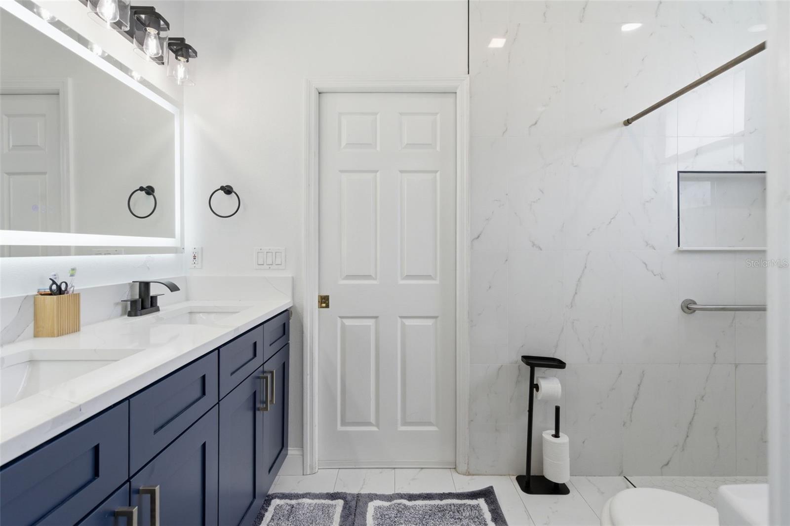 Image 21 of 51 For 4529 Caesar Avenue