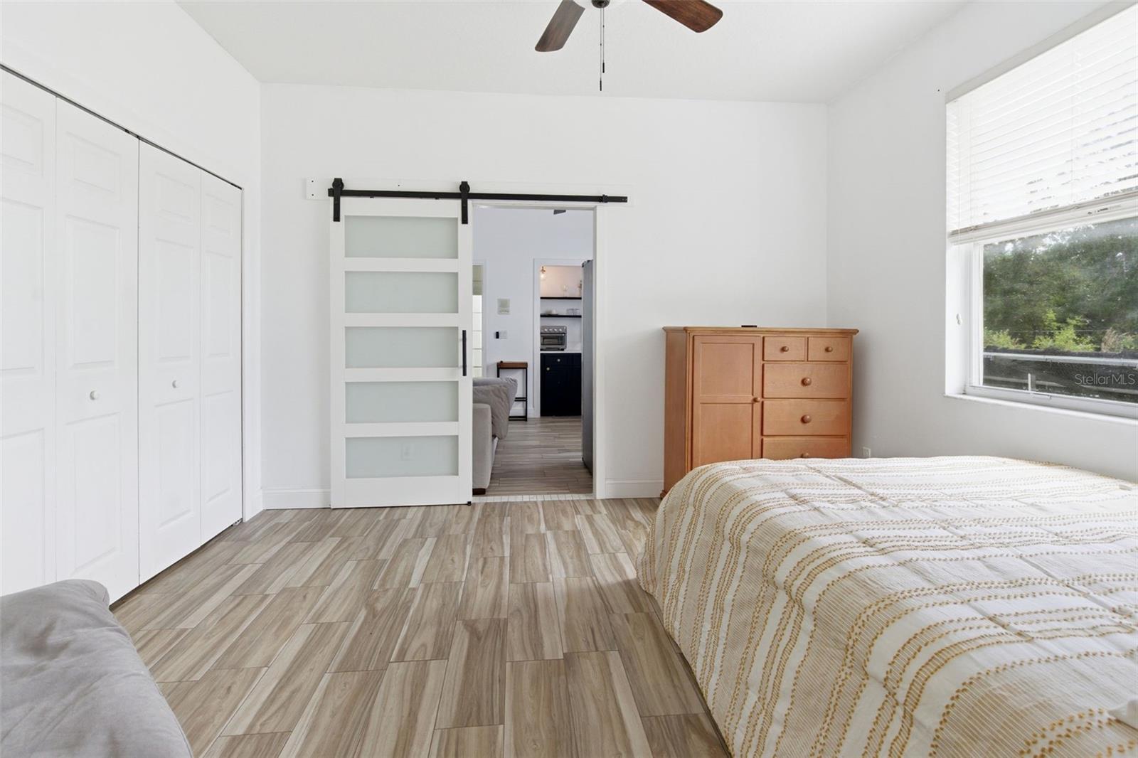 Image 23 of 51 For 4529 Caesar Avenue