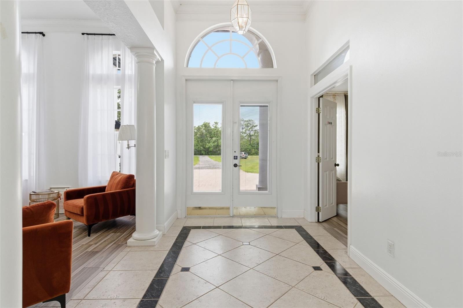 Image 3 of 51 For 4529 Caesar Avenue