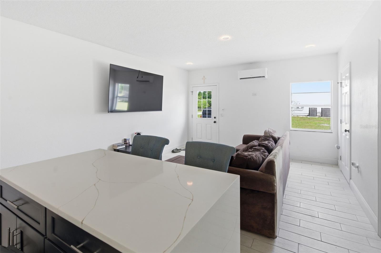 Image 32 of 51 For 4529 Caesar Avenue