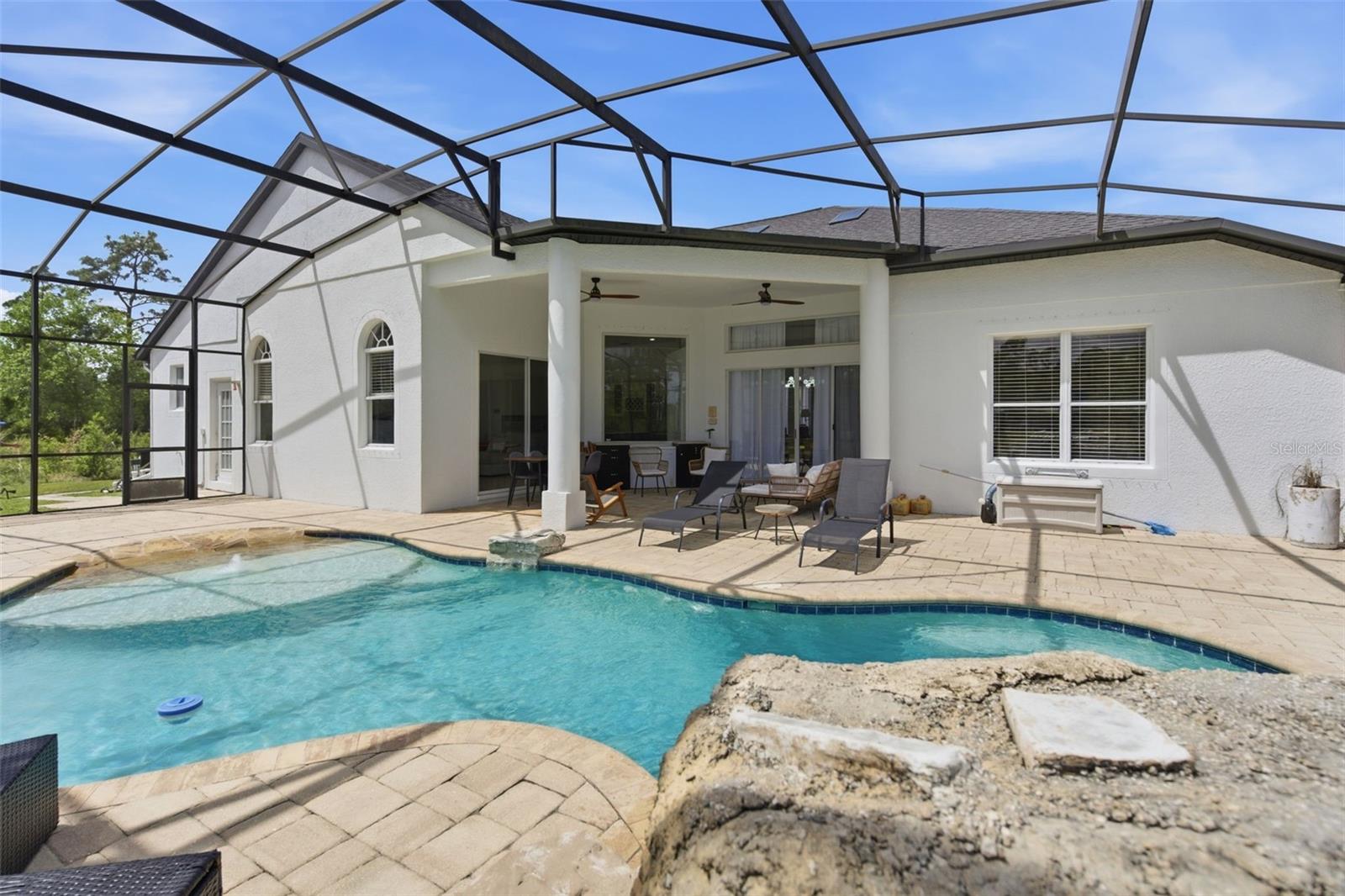 Image 35 of 51 For 4529 Caesar Avenue