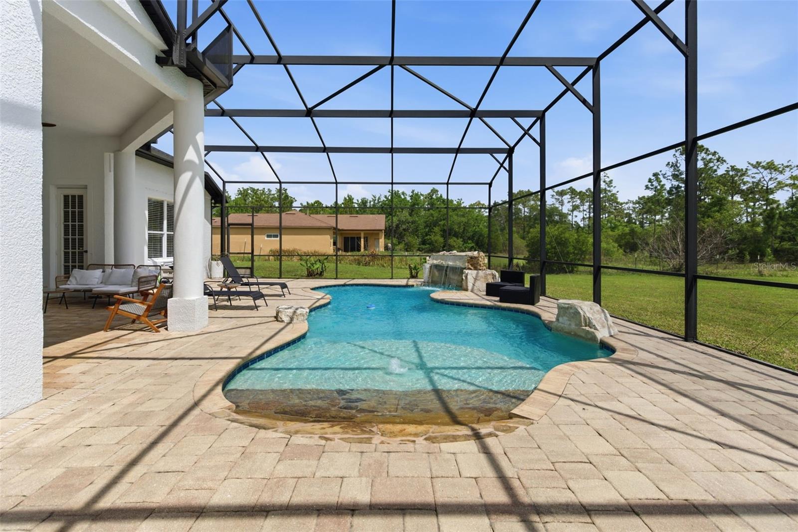 Image 36 of 51 For 4529 Caesar Avenue