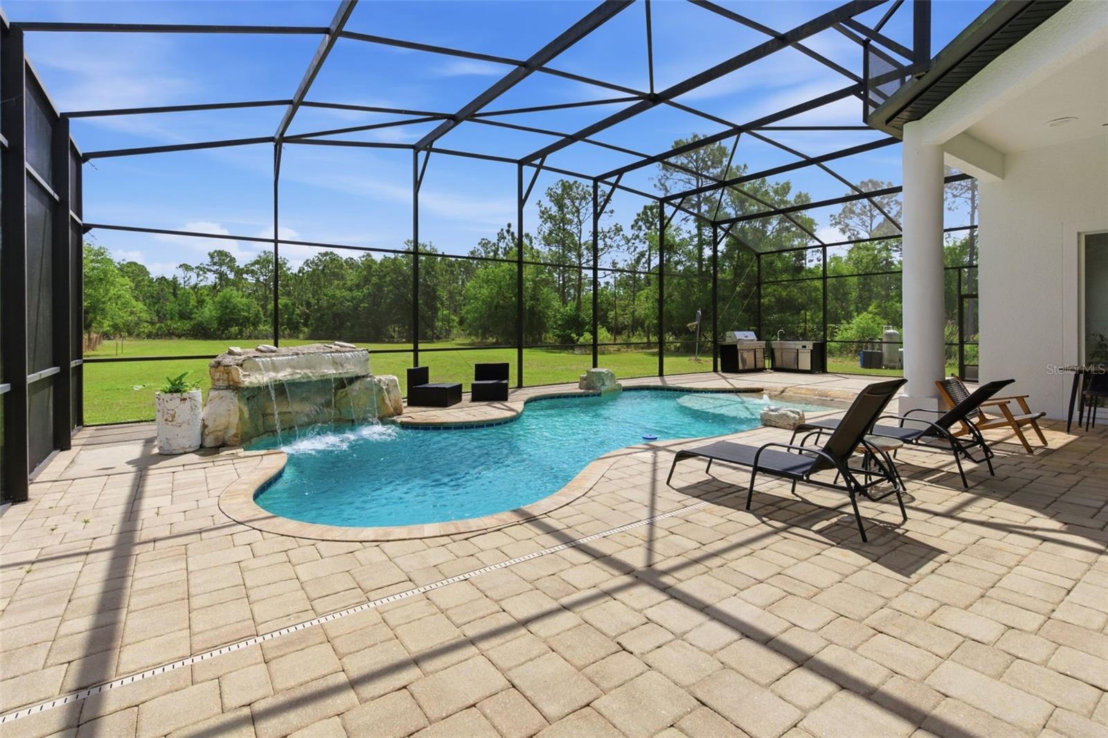 Image 38 of 51 For 4529 Caesar Avenue