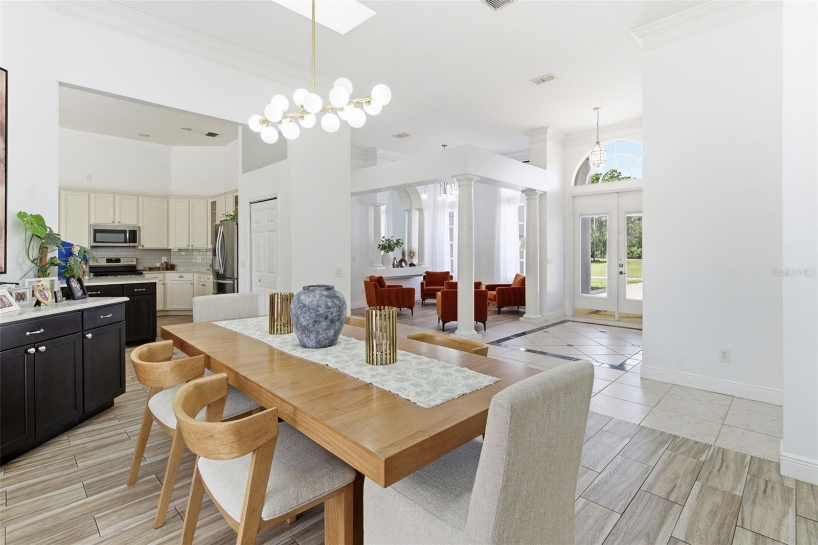 Image 7 of 51 For 4529 Caesar Avenue