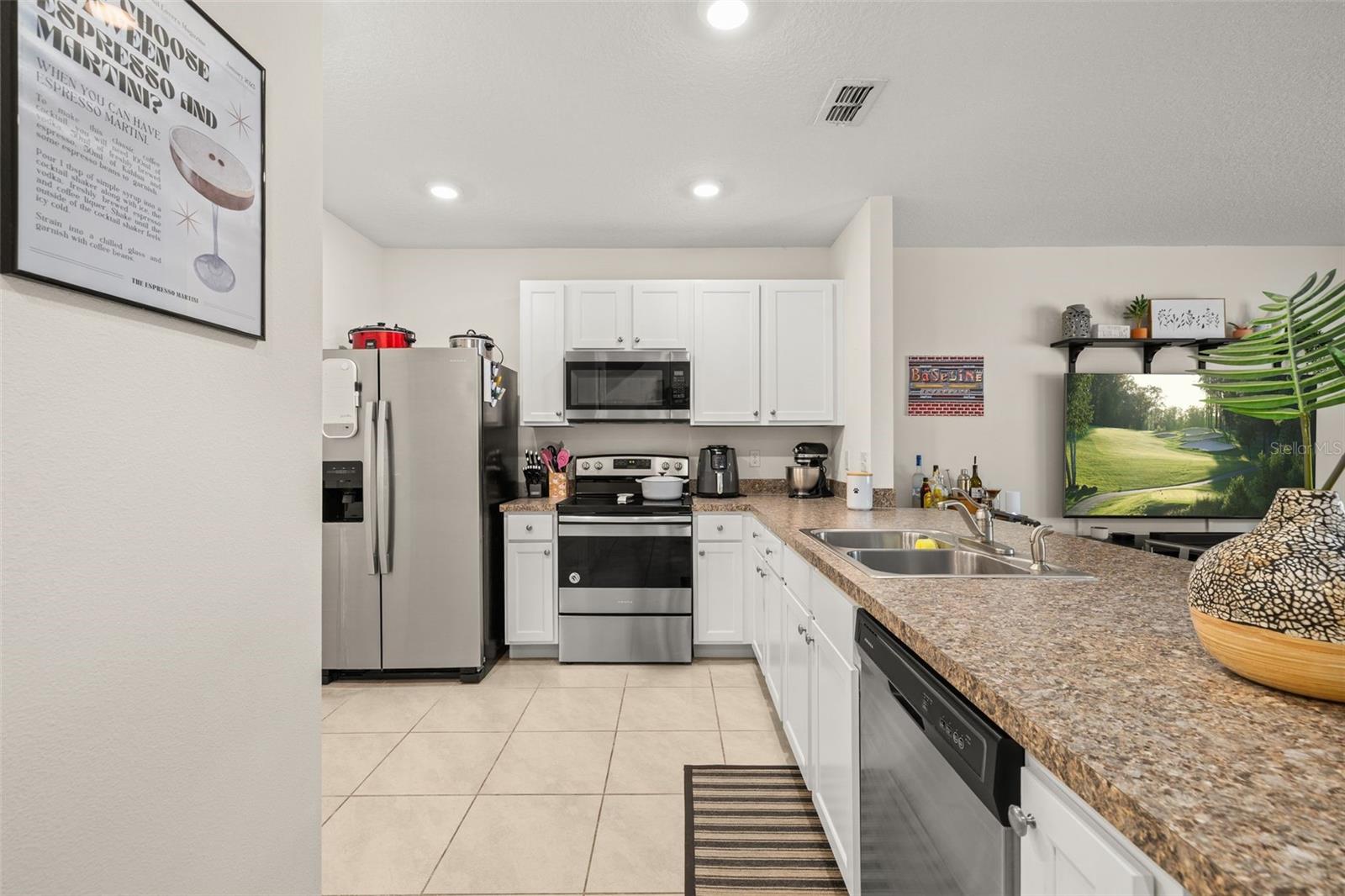 Image 17 of 46 For 9014 Wildflower Lane