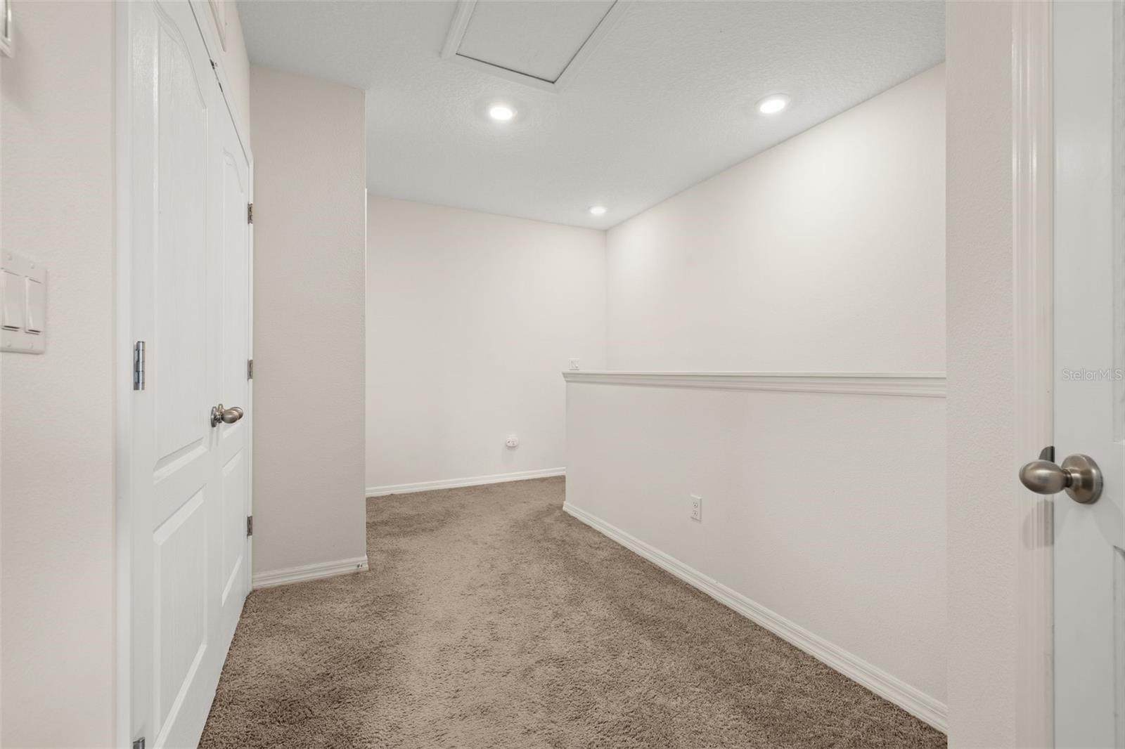 Image 33 of 46 For 9014 Wildflower Lane