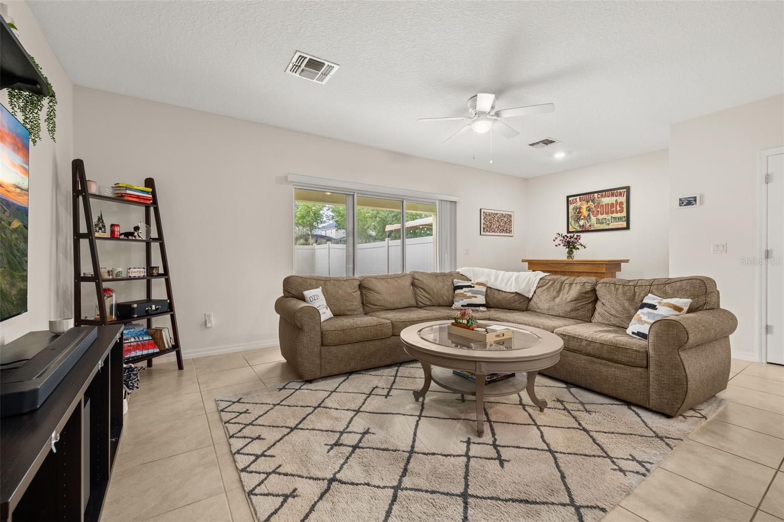 Image 7 of 46 For 9014 Wildflower Lane