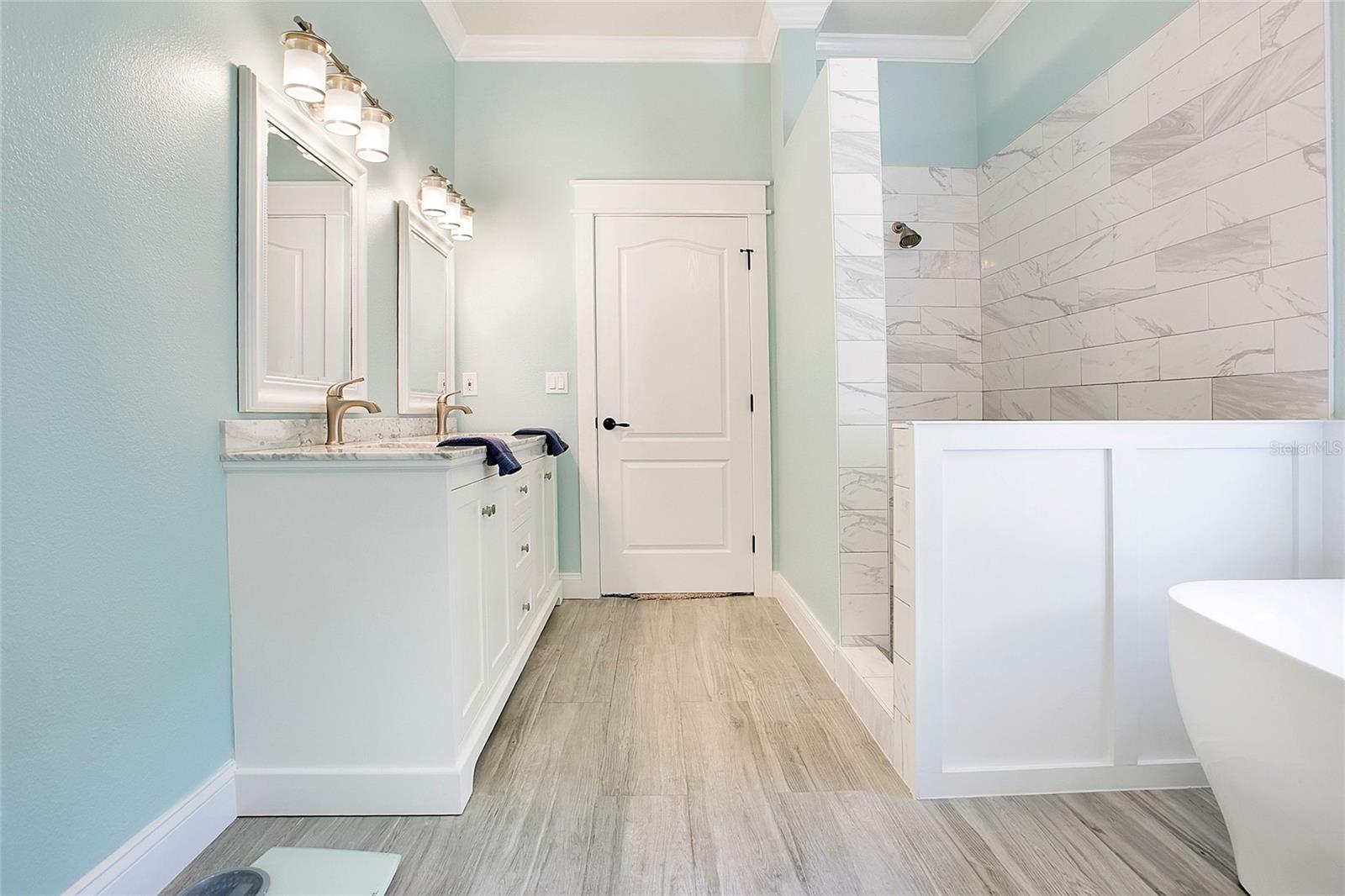 Image 16 of 38 For 4015 Iron Bridge Road