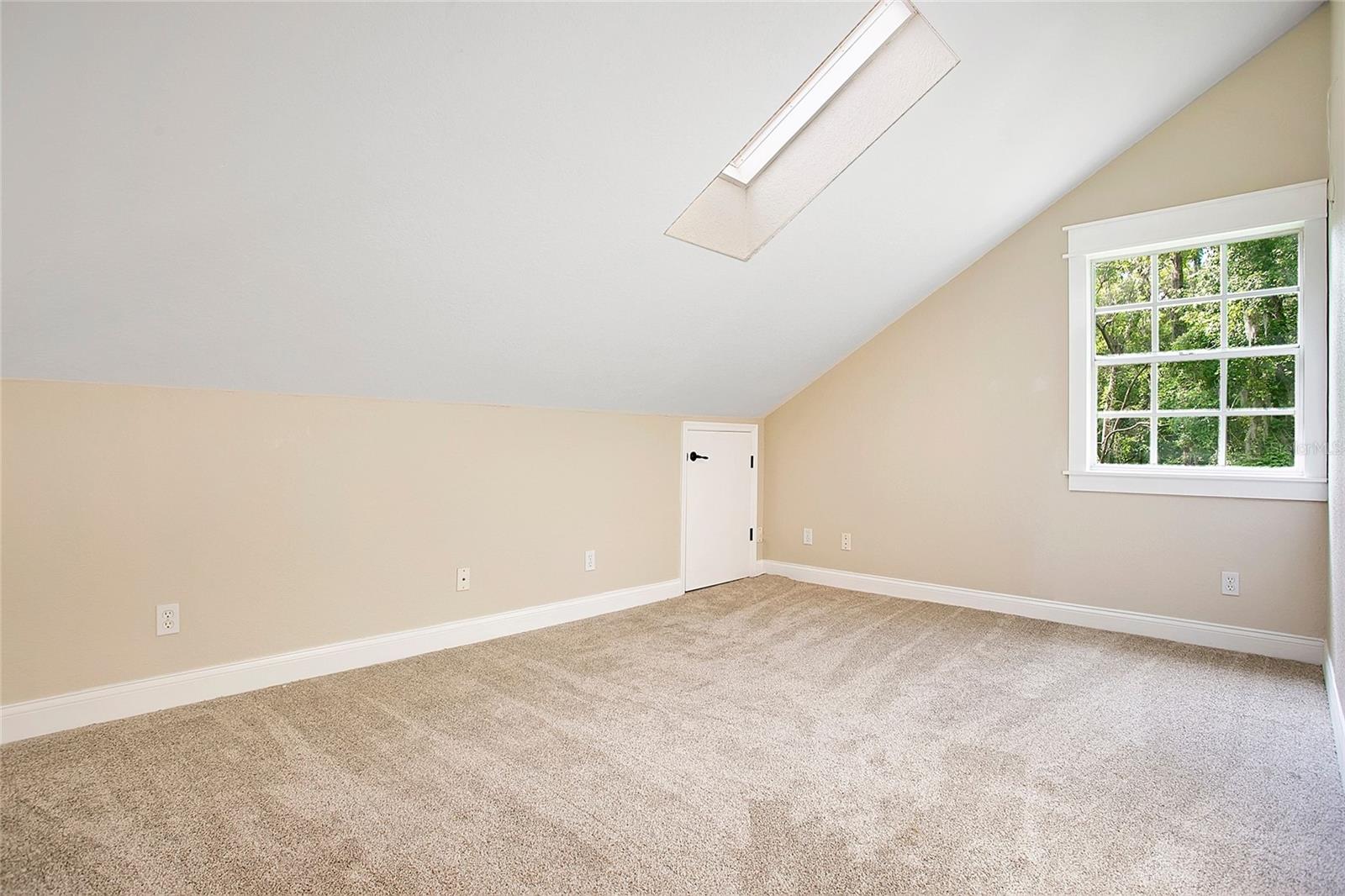 Image 17 of 38 For 4015 Iron Bridge Road