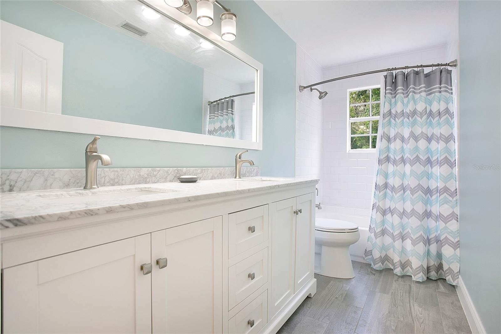 Image 20 of 38 For 4015 Iron Bridge Road