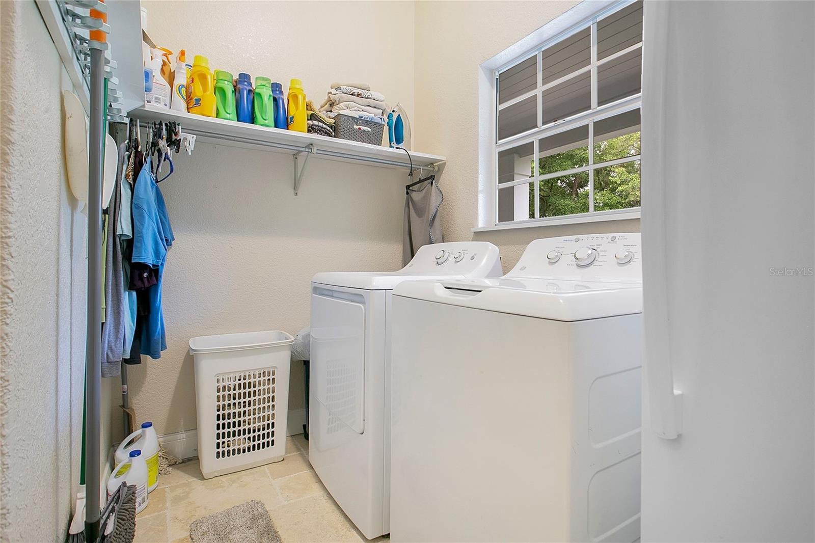 Image 27 of 38 For 4015 Iron Bridge Road