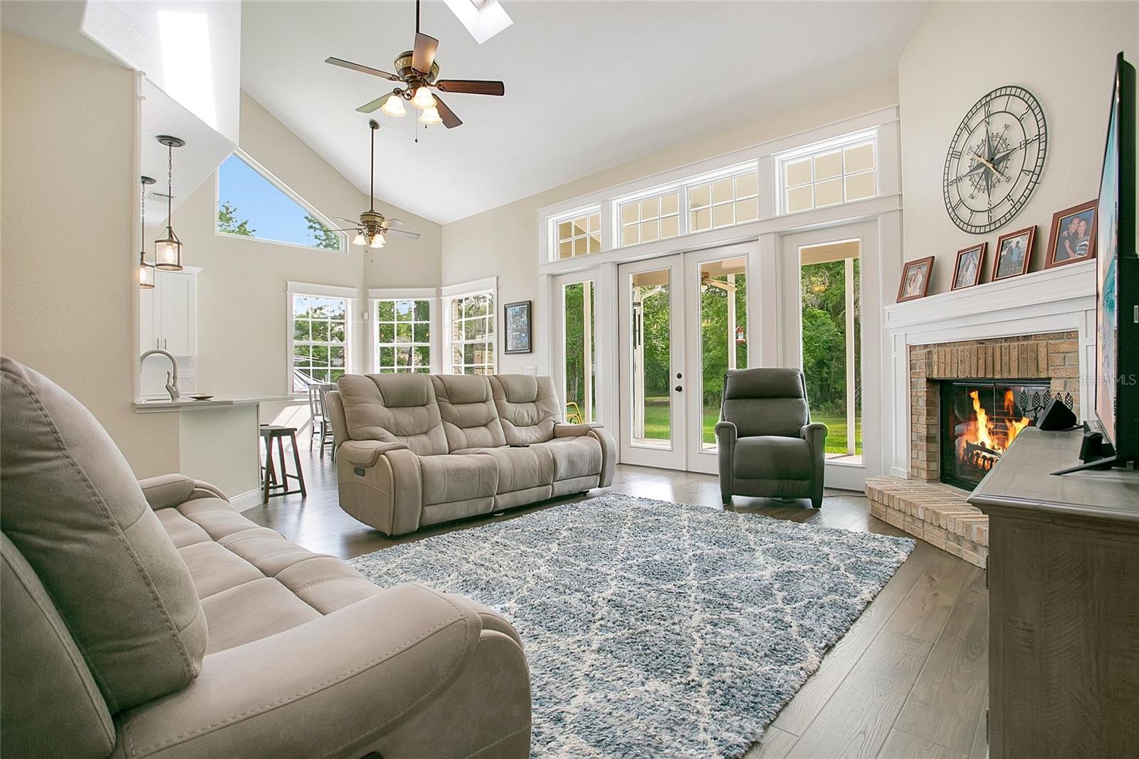 Image 6 of 38 For 4015 Iron Bridge Road