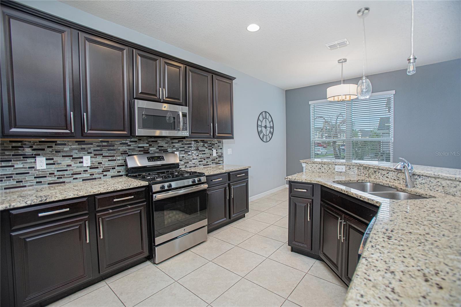 Image 14 of 34 For 3007 Noble Blossom Street