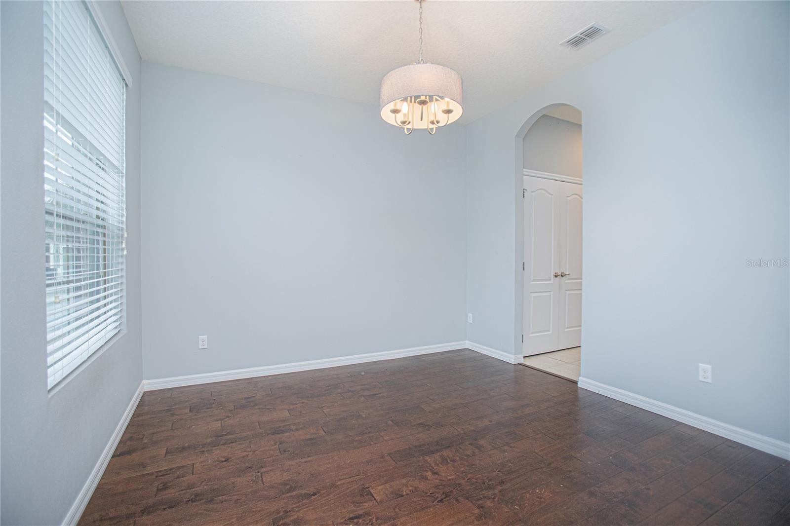 Image 8 of 34 For 3007 Noble Blossom Street