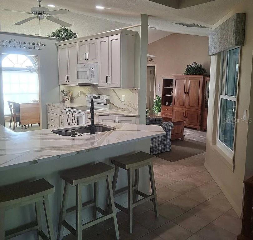 Image 8 of 55 For 3530 Crystal Lakes Court